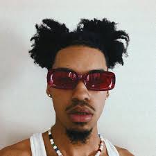 Darnique Reneau (@darnique) • Instagram photos and videos