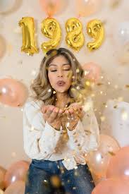 30th Birthday Birthday Outfit Ideas 2020 Birthday Photoshoot Talk 30 To Me Andie Sparkles In 2020 Birthday Girl Pictures 21st Birthday Photoshoot Birthday Photography