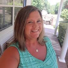 Misty Arndt's Instagram, Twitter & Facebook