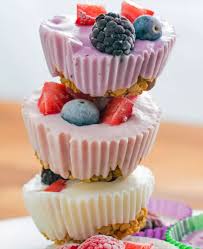 5 Recettes De Frozen Yogurt A Faire Chez Toi Yaourt Glace Recette Yaourt Delicieux Desserts