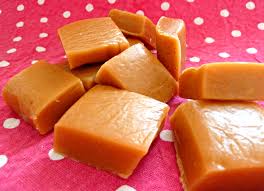 Caramels Mous Au Beurre Sale Top Miam Slurp En 2020 Caramel Mou Recette Caramel Caramel