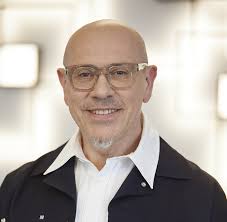 Docteur Noël Schartz dermatologue et laser