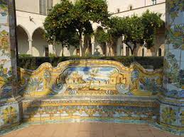The first appointment will be sunday june 21, 2020 starting from 17:30.all guests will have the opportunity to spend a few hours in one of the most suggestive. What To See In Naples Convent Cloister And Museum Of S Chiara