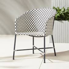Black And White Outdoor Chairs Brava Outdoor Wicker Dining Chair Reviews Wicker Dining Chairs Wicker Loveseat Outdoor Wicker Chairs