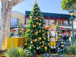 Christmas is not cancelled in the parks this year! Pics Christmas Decorations Have Arrived In Downtown Disney The Disney Food Blog