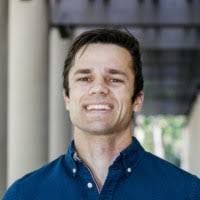 300+ perfiles de «Kmak»