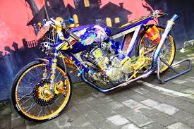 Untuk modifikasimobil roda empat ini bukan cuma energi yang jos namun juga penampilan yang patut mewah. Index Of Images Stories Foto Otomodif Racinglook 0117