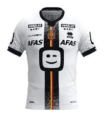 Posted by free football fonts at Tlahptptgedq5m