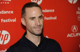 This white man is set to play Michael Jackson in a movie...