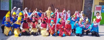 Perlu anda ketahui bahwa jawaban dan penjelasan diatas diambil dari berbagai sumber sebagai referensi, mulai dari situs google, bing, yahoo, dan yandex. B Indonesia Tema 9 Subtema 3 Quiz Quizizz