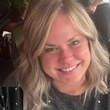 Jessica Chambliss's Instagram, Twitter & Facebook