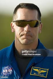 12 Photos & High Res Pictures