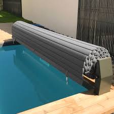 Volets Piscine Volets Flottants Volets Immerges Ou Hors Sol