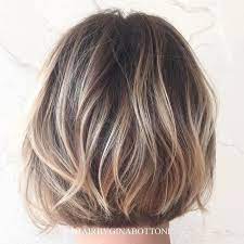 Blonde Balayage For Brown Bob Cheveux Courts Coiffure Courte Cheveux Courts Bruns