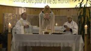 Consecration Du Pain Et Du Vin La Cite Catholique