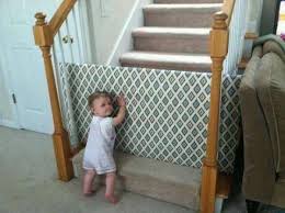 21 Astuces Pour Faciliter La Vie Des Parents Diy Bebe Barriere Bebe Barriere Securite Enfant