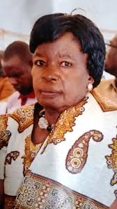 Got this from the wife's wall Chipuka M Mabuti .The late Clinton was one of  the sports flag carriers of our dear Kalulushi and Zambia at large.What a  great sprinter he was!