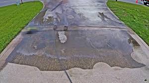 Great before and after of this pool deck we pressure cleaned in the windermere area of orlando. 150 Pressure Washing Job In 3 Minutes Oddly Satisfying Duh Cleaning Filthy Concrete Brick Youtube