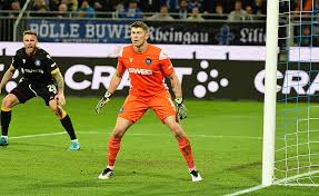 KSC Goalkeeper Max Weiß: 2. Bundesliga's Most Valuable Keeper Attracts Bundesliga Interest