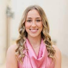 Cassidy Horn's Instagram, Twitter & Facebook