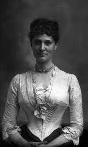 25 Glamorous Photos Of Victorian Women That Defined Fashion Styles From The Late 19th Century Victorian Fashion Women Victorian Women Vintage Photos Women