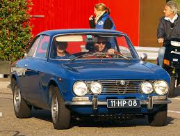 Image result for Blu Posillipo 1975 Alfa-Romeo