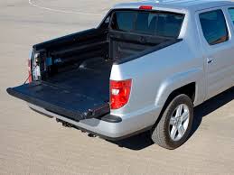 At honda, we have always considered it our responsibility to do our part to help preserve the global environment, for today and for generations to the 2010 ridgeline is built solid to take punishment. 2010 Honda Ridgeline 32 Interior Photos U S News World Report