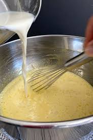 Vanilla Custard Sauce Creme Anglaise Dessarts Recipe In 2020 Fine Dining Desserts Vanilla Custard French Desserts Chocolate