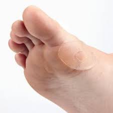 как вывести сухой мозоль со стержнем на пальце ноги 