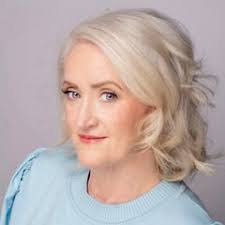 Wendy Dickerson's Instagram, Twitter & Facebook