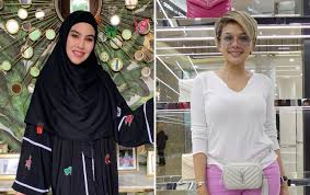 Bikin pria gagal fokus, ini foto foto hot kartika putri. Suami Kartika Putri Istigfar Saat Nikita Mirzani Bongkar Masa Lalu Istrinya Sering Tampil Seksi