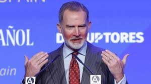 The King of Spain is burning himself: "That's what happens if you don't  protect yourself."