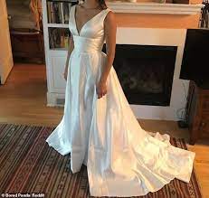 Thrifty Brides Show Off Their Cheap Wedding Dress Finds Gorgeous Wedding Dress Cheap Wedding Dress Discount Wedding Dresses