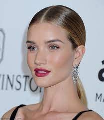 Style Watch Celebrity Red Carpet Looks October 2015 Fab Fashion Fix Red Carpet Hair Sleek Hairstyles Hair Styles