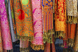 Pure Pashmina Shawls - Luxuriously Soft Material, Elegant Winter Accessory  , Various Prints And Colors Available at Best Price in Ludhiana | Yashil  Creation