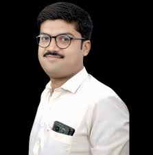 حيدرآباد تعليمي بورڊ انٽر ڪلاس جي سڀني گروپس امتحان 2025 ۾ جيڪي شاگرد ۽  شاگردياڻيون ڪاپي ڪيس ٿيا آهن انهن کي 15 جولاء تي 11 وڳي بورڊ آفيس گهرايو  ويو آهي۔