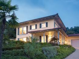 Auf unserer seite finden sie zahlreiche attraktive und bezahlbare häuser. 1 Platz Kategorie Landhauser Schworerhaus Mediterranes Haus