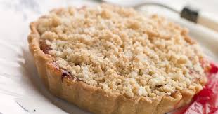 Recette Tarte Rhubarbe Amandine En Crumble 750g Recette Recette Tarte Rhubarbe Recette Tarte Recette Crumble