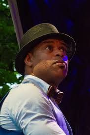 File:Roberto Fonseca en concert lors du festival « Au grès du Jazz » de La  Petite-Pierre, en 2023