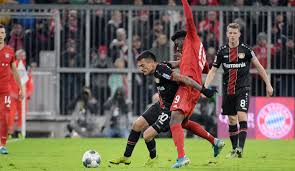 Find the latest charles aránguiz news, stats, transfer rumours, photos, titles, clubs, goals scored this season and more. Charles Aranguiz Zum Fc Bayern Das Steckt Hinter Dem Transfergerucht
