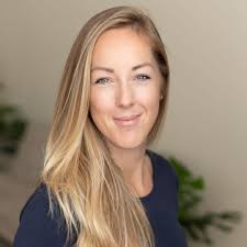 Erica J Mitchell Headshot Photographer