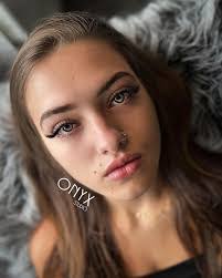 Lisa Nalls's Instagram, Twitter & Facebook