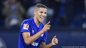 Amine harit's net worth is £9,201,400. Die Wundersame Wandlung Des Amine Harit Sport Dw 20 09 2019