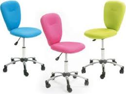 Une simple chaise de bureau robuste, non ajustable. Chaise De Bureau Enfant Guide D Achat Test Avis Meilleur Comparatif