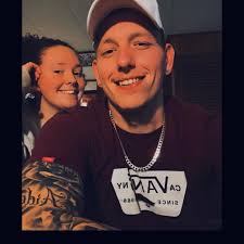 Are there any job opportunities available for outdoor work in a sunny and  water-based environment?