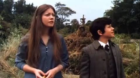 Amazing Mr. Blunden, The Review (1972)