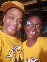 Now you already know I cant let today go by without SCREAMING HAPPY  BIRTHDAY to my baby sister Tay Tay. Anyone who know me know how much Tay  means to me and