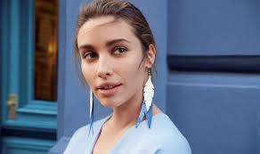 WILLKOMMEN ZUM FINNISCHEN SCHMUCKABEND