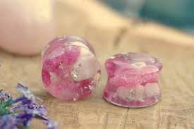 Stone Plugs Pink Gauges Gemstone Plugs Crystal Resin Plugs Etsy In 2020 Gemstone Plugs Girly Plugs Stone Plugs