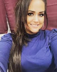 Cally Cropper's Instagram, Twitter & Facebook